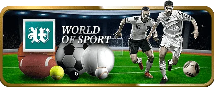 Casino trực tuyến tại 23win1 win, hình ảnh bàn Baccarat với dealer xinh đẹp, tạo cảm giác như sòng bạc thật.